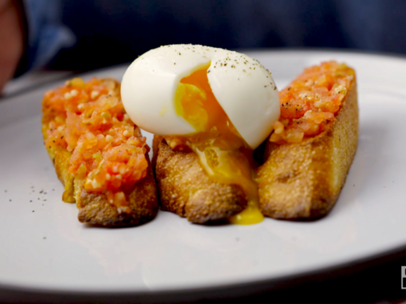 Image of Bread with Tomato / Pan con Tomate article
