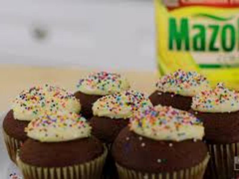 Image of Hibiscus Red Velvet Cupcakes article