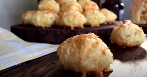 Guess the bead - Pao de Queijo