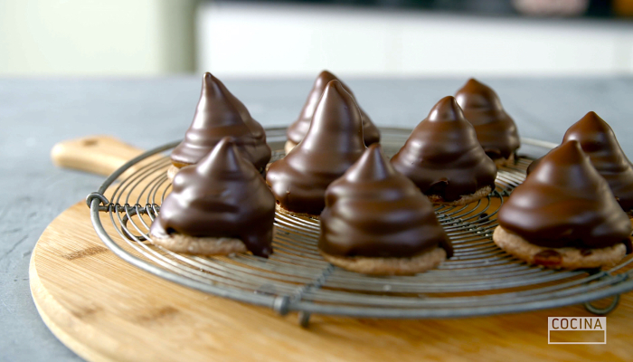 Dulce de Leche Cones
